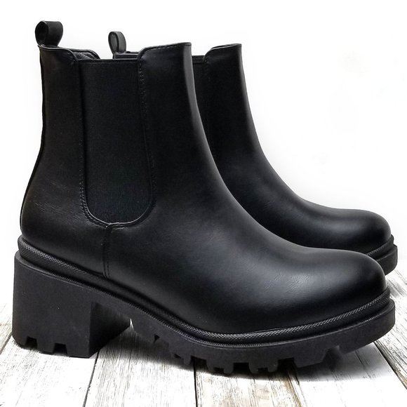New Black Chelsea Elastic Round Toe Lug Heel Ankle Boots Booties - Picture 2 of 6